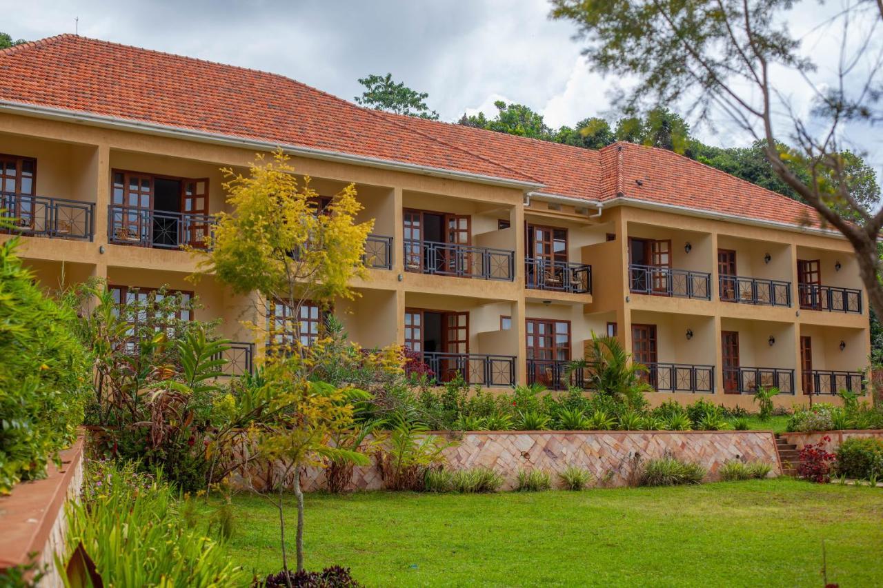 Brovad Sands Lodge Kalangala المظهر الخارجي الصورة