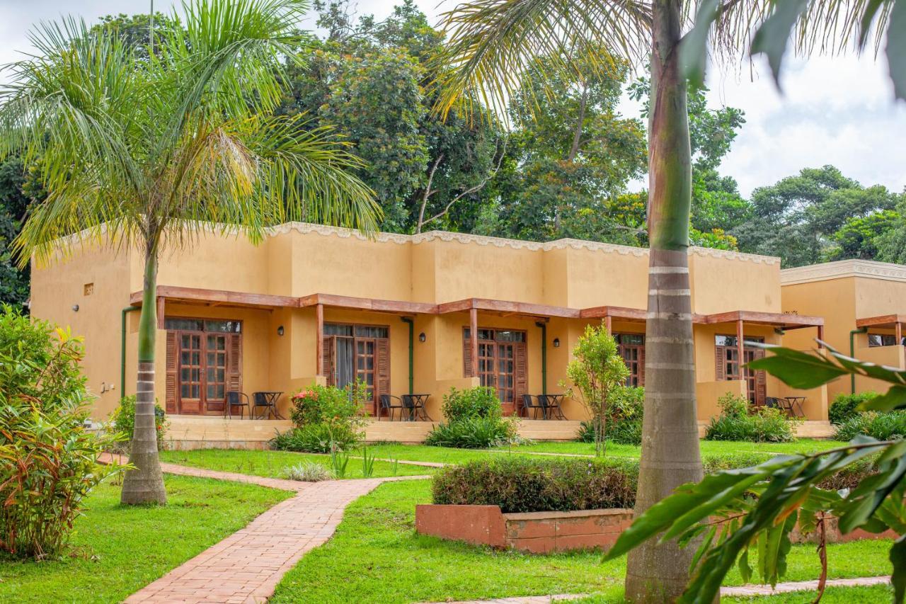 Brovad Sands Lodge Kalangala المظهر الخارجي الصورة