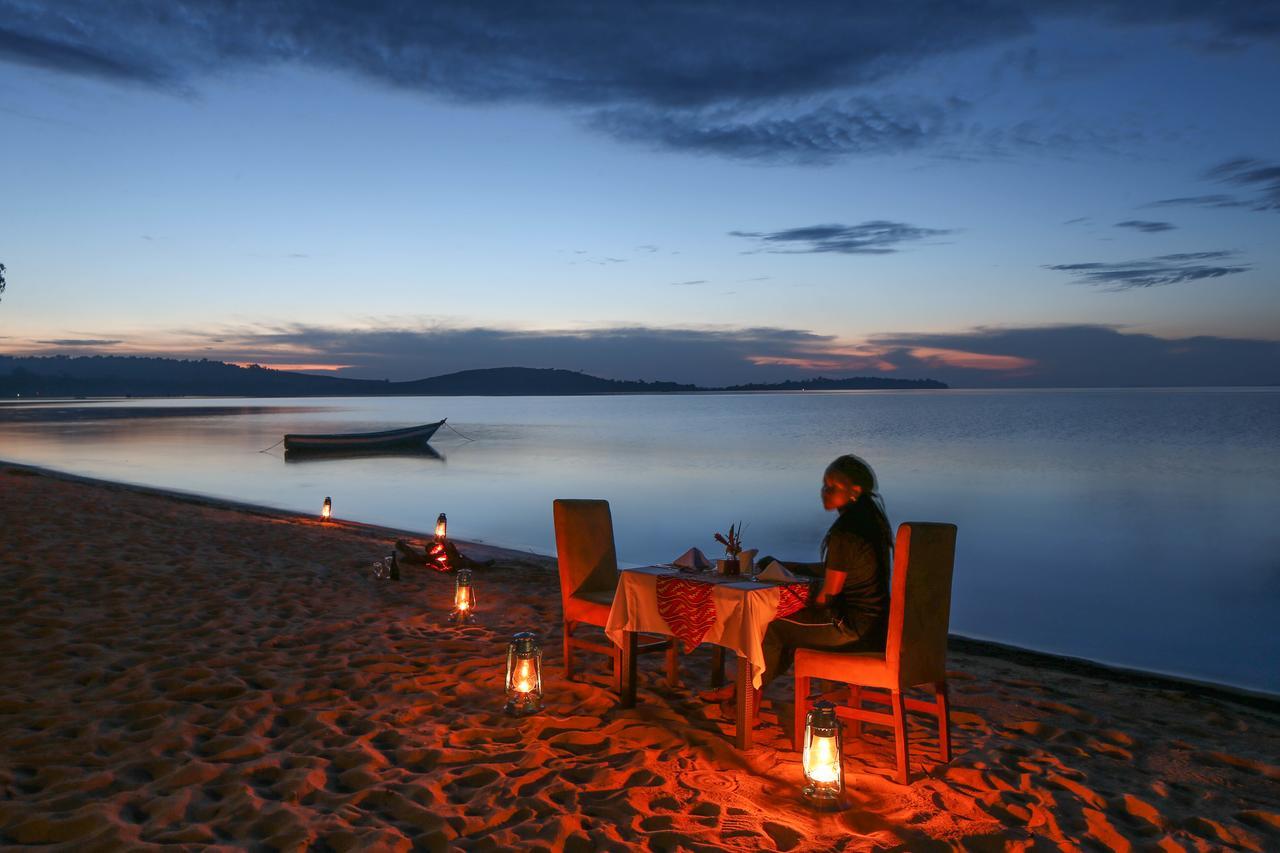 Brovad Sands Lodge Kalangala المظهر الخارجي الصورة